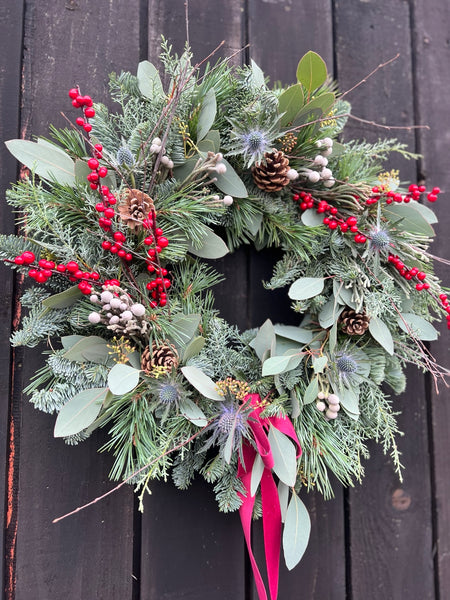 CHRISTMASTIDE WREATH