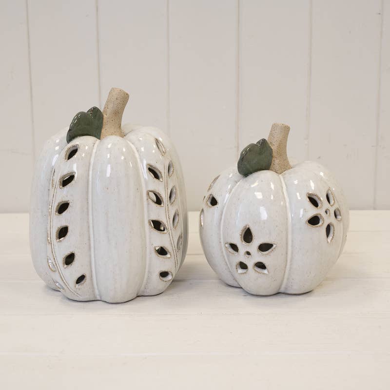 Led Pumpkin With Open Leaf Detail